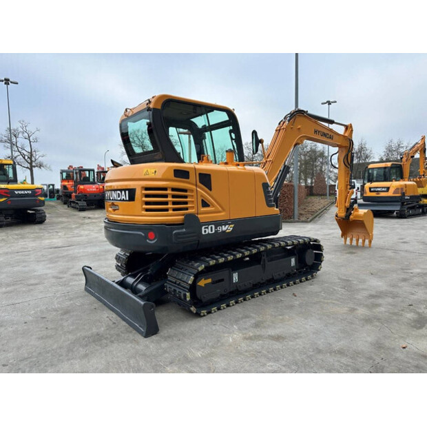 2015 Hyundai R60VS-46129943