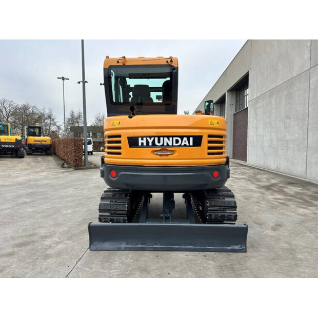 2015 Hyundai R60VS-46129944
