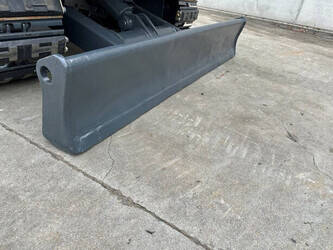 2015-hyundai-r60vs-46129963