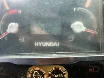 2015-hyundai-r60vs-46129979