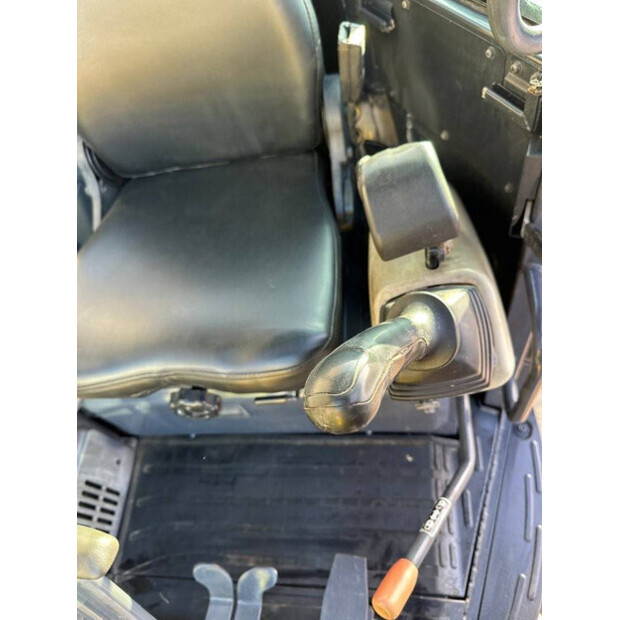 2017 يانمار VIO55-6B-46130098