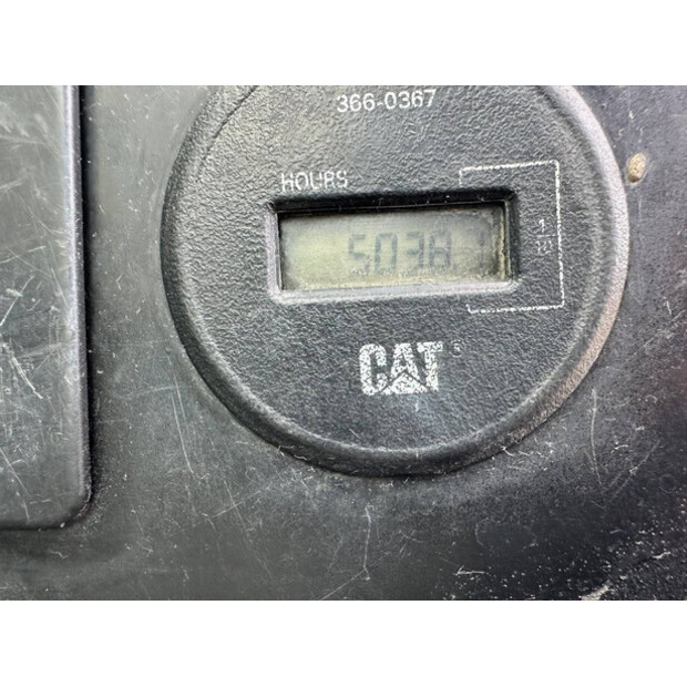 2015 كاتربيلر 305.5E2-46130139