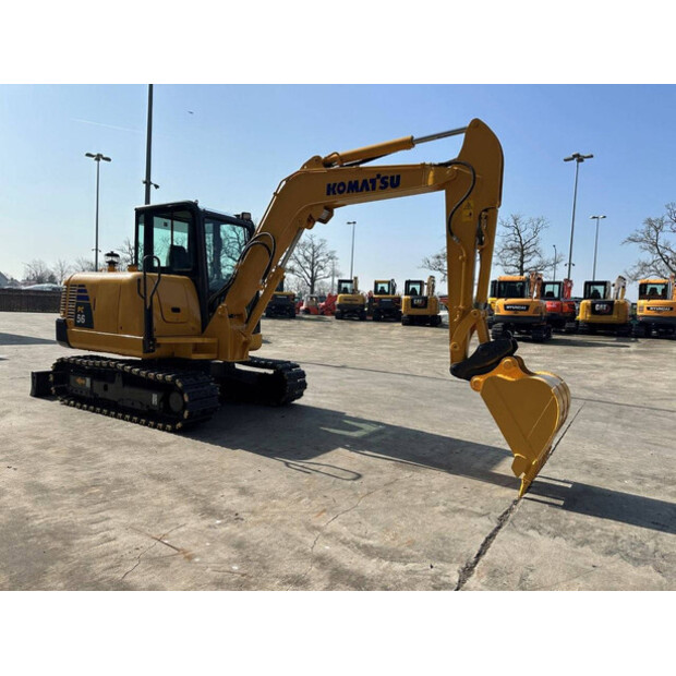 2017 كوماتسو PC56-7-46130145