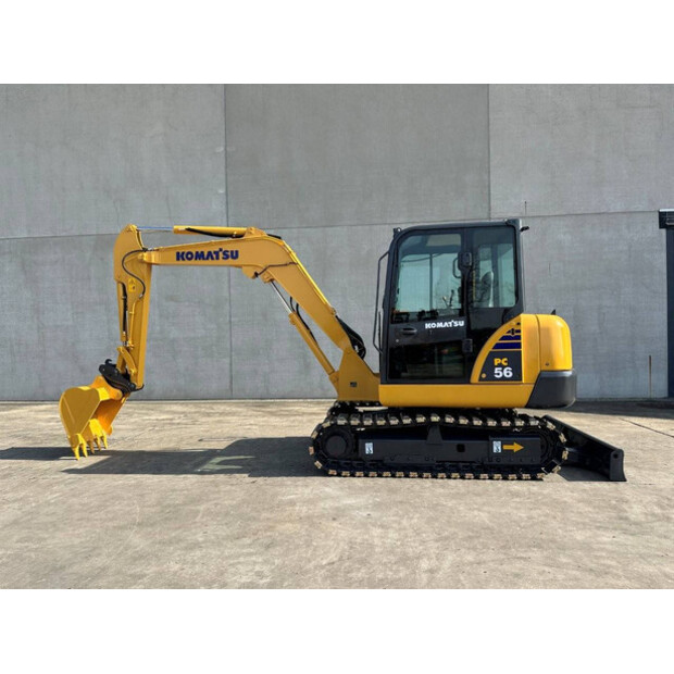 2017 كوماتسو PC56-7-46130149