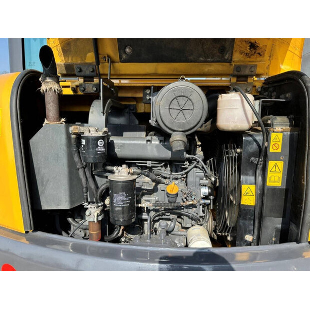 2017 كوماتسو PC56-7-46130168