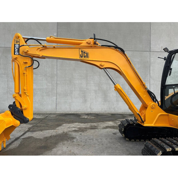 2012 جيه سي بي 8056-46130195