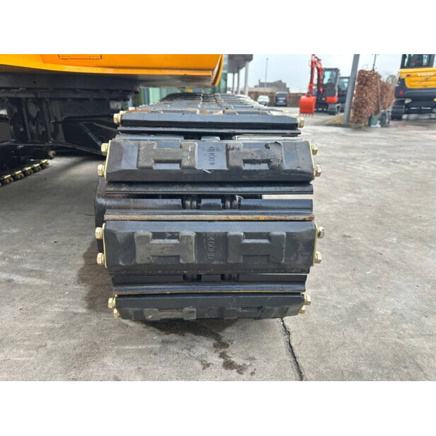 2012 جيه سي بي 8056-46130199