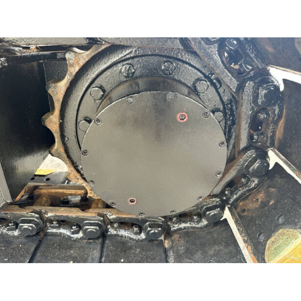 2012 جيه سي بي 8056-46130203