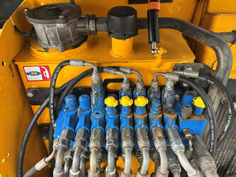 2012-jcb-8056-1434572-46130209