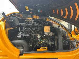 2012-jcb-8056-1434572-46130210