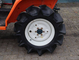 kubota-b1-14-bulltra-1434578-46130389