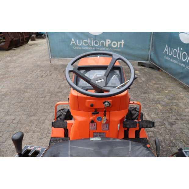 KUBOTA B1-14 Bulltra-46130394