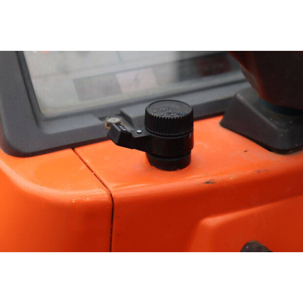 KUBOTA B1-14 Bulltra-46130401