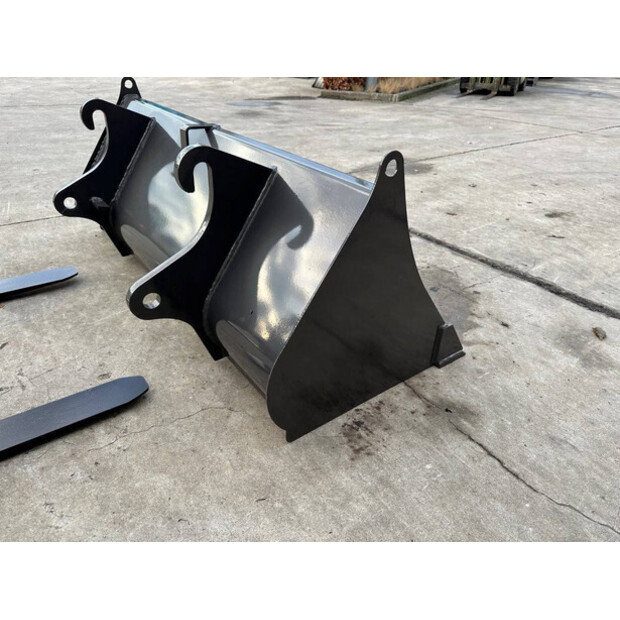 2025 Wolf Mini 780HT-46130498