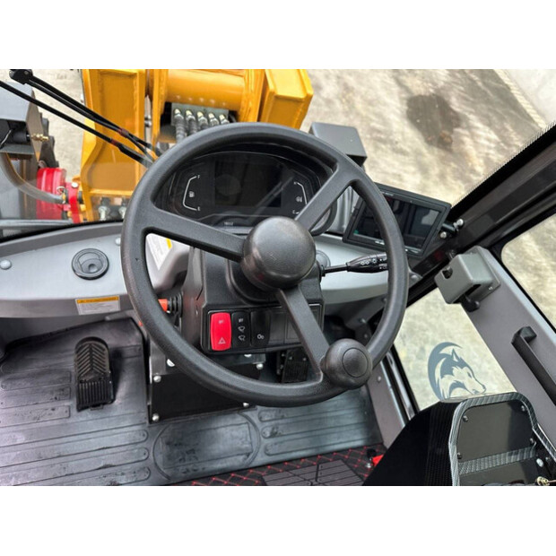 2025 Wolf WL816T-46130731