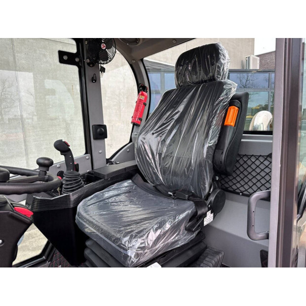 2025 Wolf WL816T-46130733