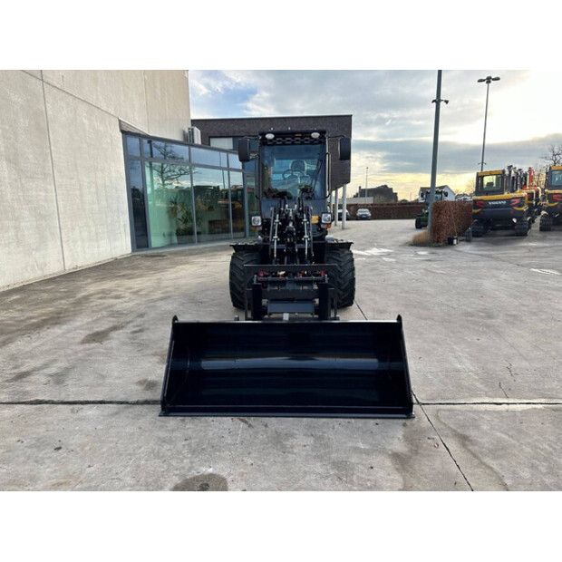 2025 Wolf Mini 780T-46130777