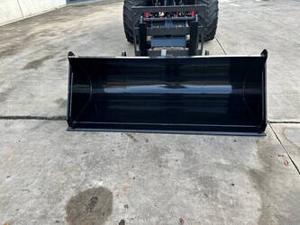 2025-wolf-mini-780t-1434588-46130784