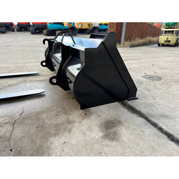 2025 Wolf Mini 780T-46130785