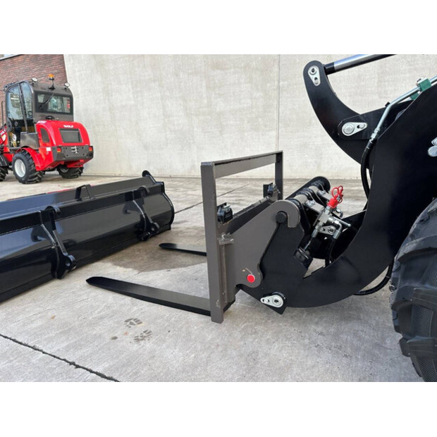 2025 Wolf Mini 780T-46130789