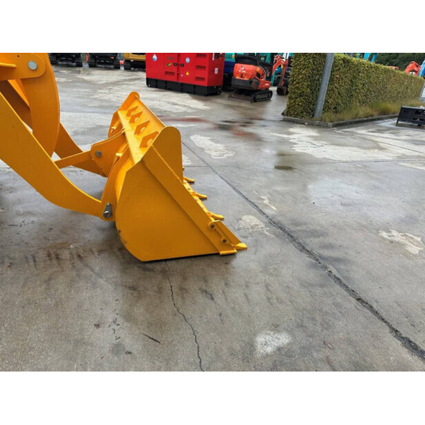 2025 Blanche TW36-46130856