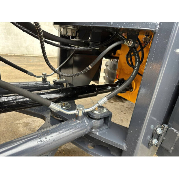 2025 Blanche TW36-46130862