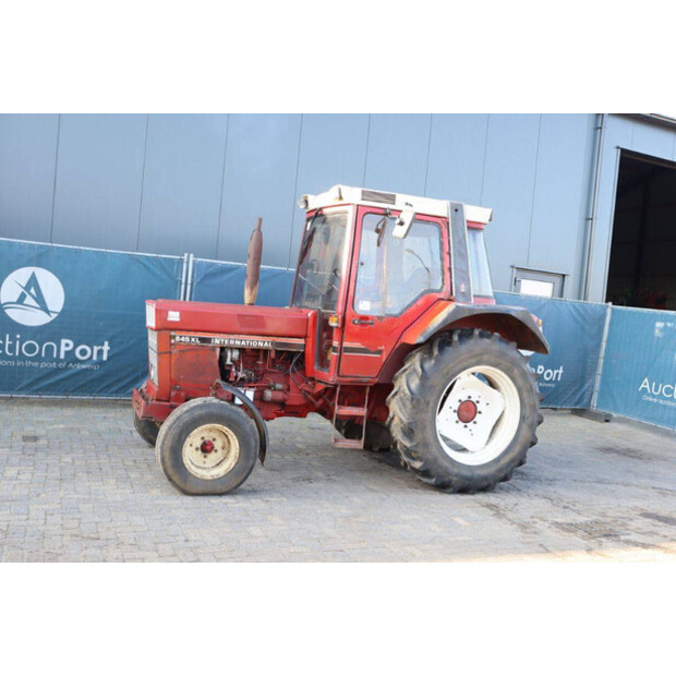 1982 International 845 XL-46130996