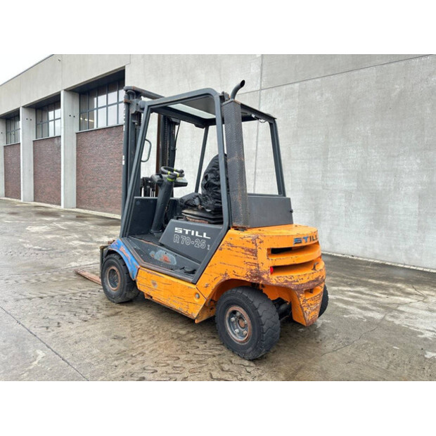 2002 ستيل R70-25L-46131137