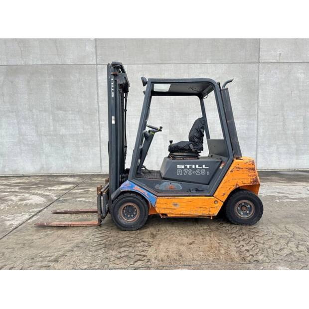 2002 ستيل R70-25L-46131138