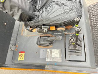 2002-still-r70-25l-46131153