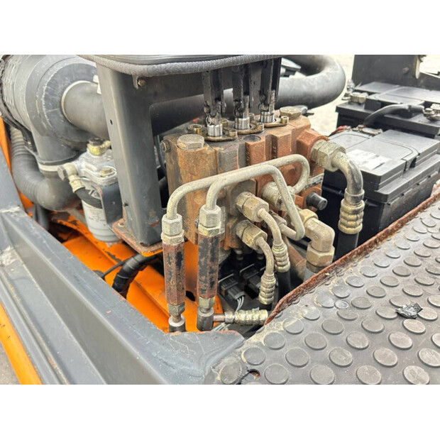 2002 ستيل R70-25L-46131166