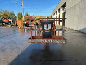 1998-jlg-600aj-1434600-46131243