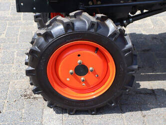 kubota-b7001-1434603-46131386