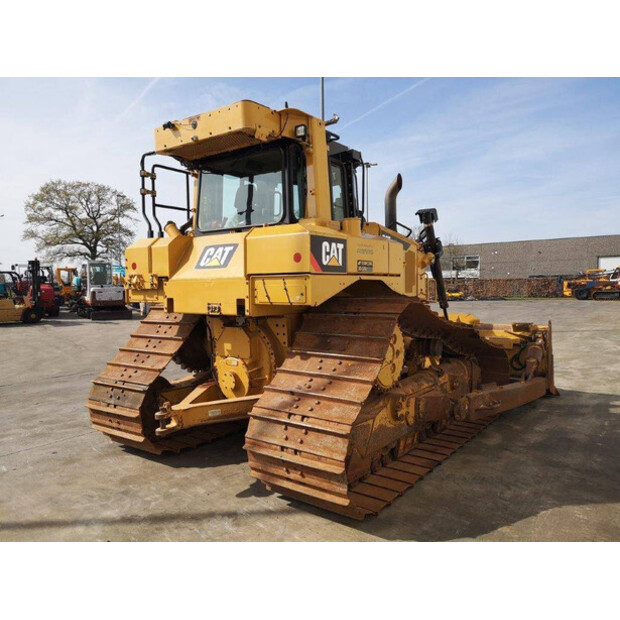2015 Caterpillar D6T LGP-46131392
