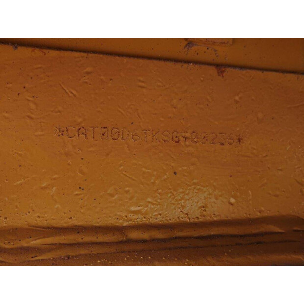 2015 Caterpillar D6T LGP-46131395