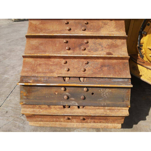 2015 Caterpillar D6T LGP-46131414