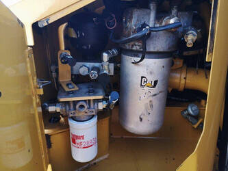 2015-caterpillar-d6t-lgp-1434604-46131423