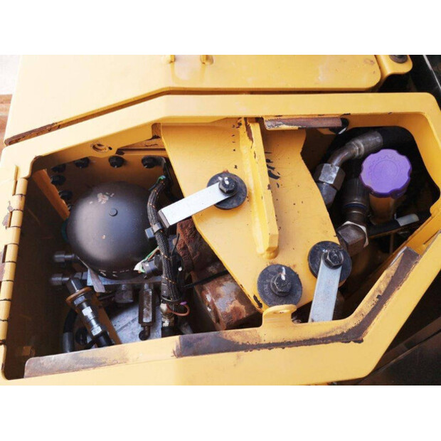 2015 Caterpillar D6T LGP-46131425