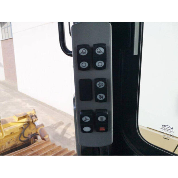 2015 Caterpillar D6T LGP-46131435