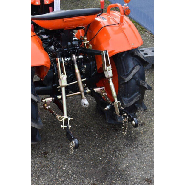 KUBOTA B7000-46131777