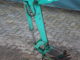 komatsu-pc03-1-1434625-46132008