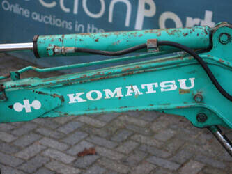 komatsu-pc03-1-1434625-46132011