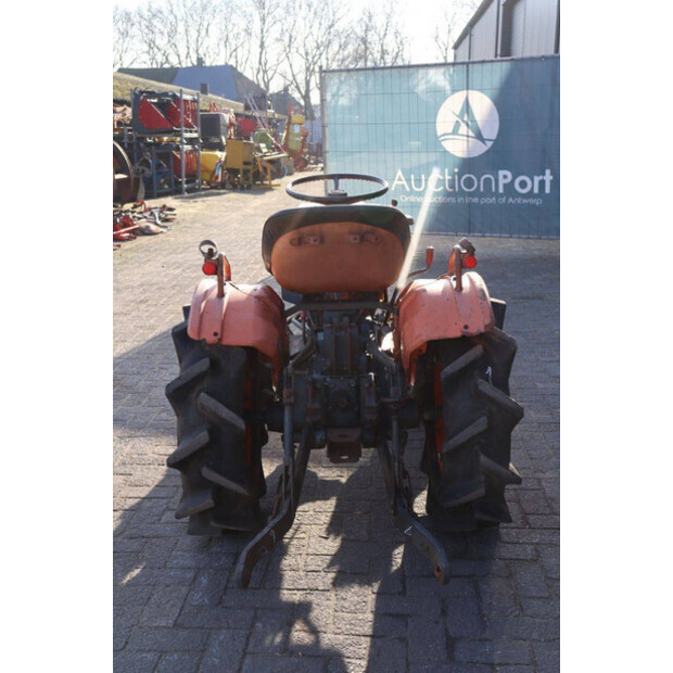 KUBOTA B7001-46132368