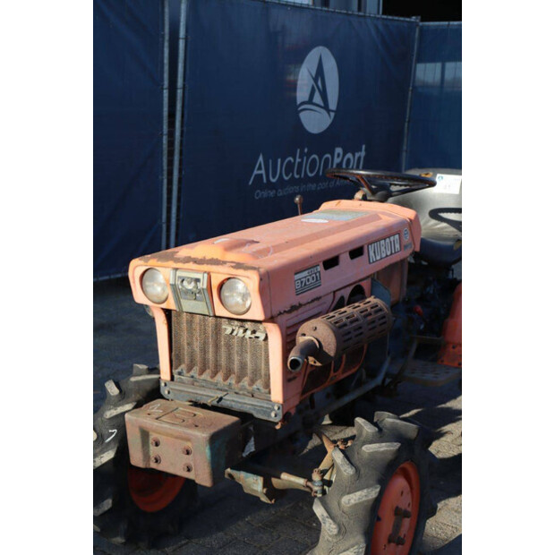 KUBOTA B7001-46132373