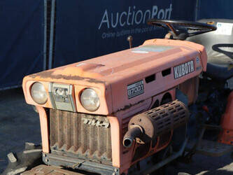 kubota-b7001-1434637-46132373