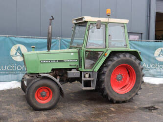 صورة ل تراكتورات زراعية 1987 فندت Farmer 305LS Turbomatik