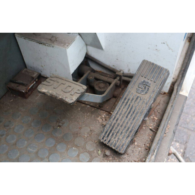 2008 TENNANT A60-46132510