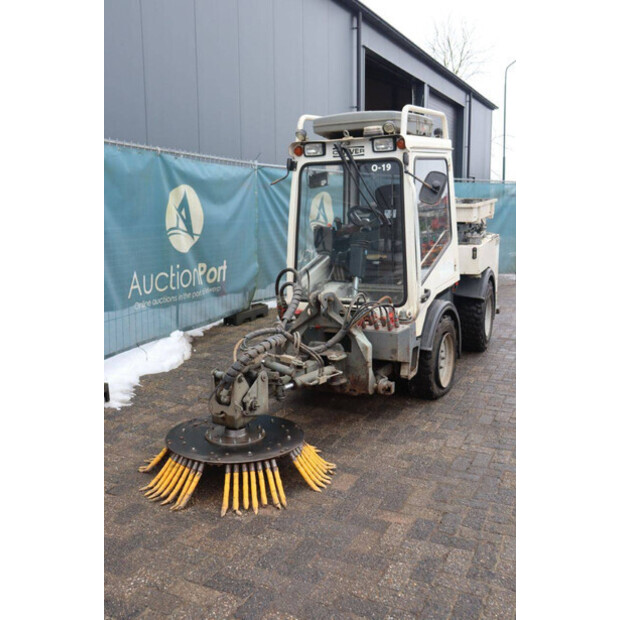 2016 Conver C4-46132625