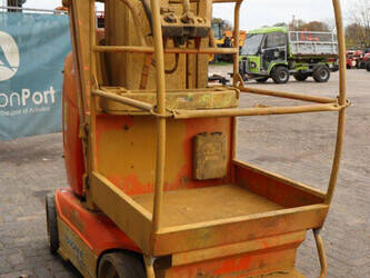 2015-jlg-toucan-8e-1434648-46132753