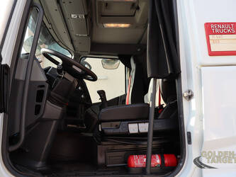 2018-renault-k460-46136670